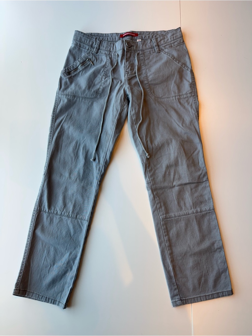 UNIONBAY Juniors Straight Leg Pants in Gray